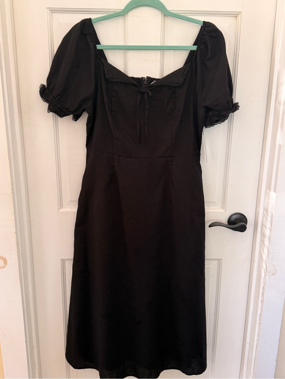 Black Midi Dress with Puff Sleeves and Square Neckline